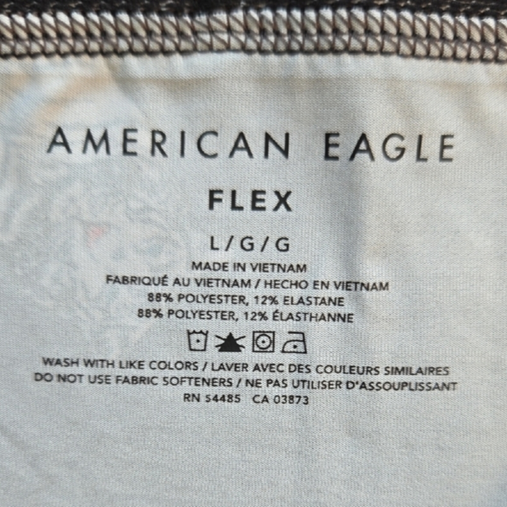 American Eagle Outfitters Men's Black Boxer Briefs with Tiger Print - Picture 2 of 4
